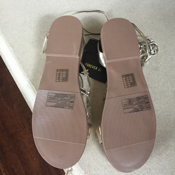 NWT gold Mini Stars Tie Up Sandals - Picture 5 of 5